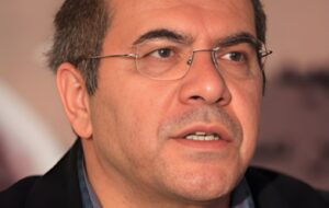 امیر سمواتی؛ تهیهکننده و کارگردان سینما و تلویزیون، دار فانی را وداع گفت امیر سمواتی؛ تهیهکننده و کارگردان سینما و تلویزیون، دار فانی را وداع گفت